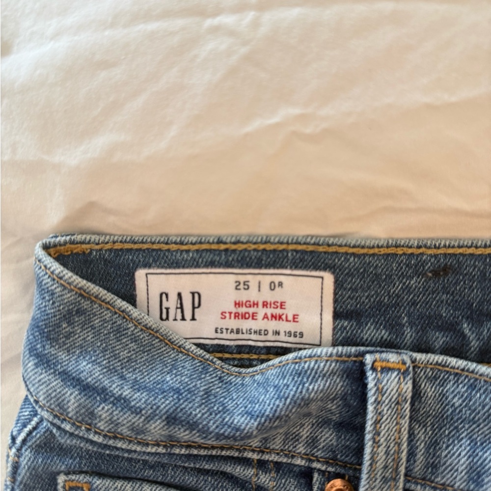 GAP Women's High Rise Jeans - Classic Blue